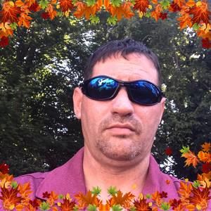 Meet your Posher, Dan